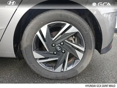 HYUNDAI i20 2-22 1.0 T-GDI 100 DCT-7 H48V INTUITIVE occasion 2022 - Photo 4