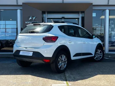 DACIA Sandero 1.0 ECO-G 100ch Stepway Expression occasion 2023 - Photo 4