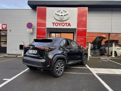 TOYOTA Yaris Cross 116h Design MY22 occasion 2022 - Photo 4