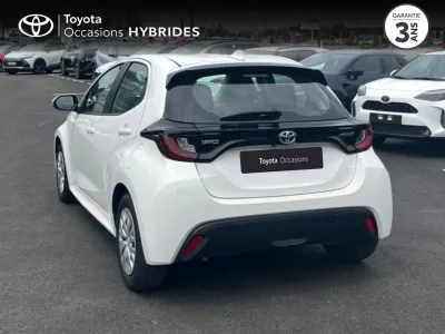 TOYOTA Yaris 116h Dynamic 5p MY21 occasion 2022 - Photo 2