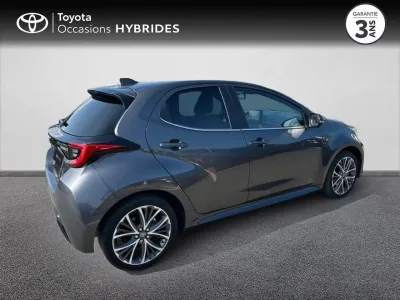 TOYOTA Yaris 116h Iconic 5p MY21 occasion 2022 - Photo 3