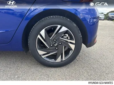 HYUNDAI i20 1.0 T-GDi 100ch Hybrid Intuitive occasion 2022 - Photo 4