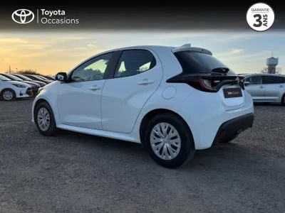 TOYOTA Yaris 70 VVT-i Dynamic Business 5p MY21 occasion 2023 - Photo 2