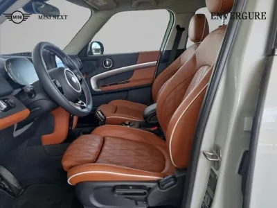 MINI Countryman Cooper D 150ch Yours ALL4 BVA8 occasion 2020 - Photo 4
