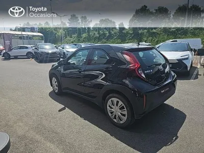 TOYOTA Aygo X 1.0 VVT-i 72ch Dynamic occasion 2022 - Photo 2