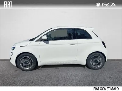 FIAT Nouvelle 500 Berline MY22 Icône berline 42 kWh occasion 2023 - Photo 3