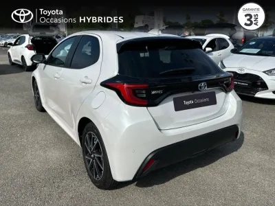 TOYOTA Yaris 116h Design Pack 5p MY22 occasion 2023 - Photo 2