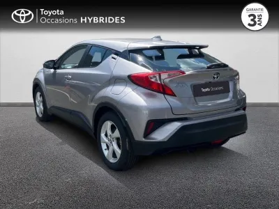 TOYOTA C-HR 122h Dynamic 2WD E-CVT occasion 2017 - Photo 2
