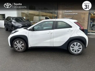 TOYOTA Aygo X 1.0 VVT-i 72ch Dynamic occasion 2024 - Photo 3