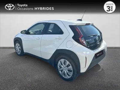 TOYOTA Aygo X 1.0 VVT-i 72ch Dynamic occasion 2022 - Photo 2