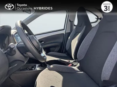 TOYOTA Aygo X 1.0 VVT-i 72ch Dynamic occasion 2022 - Photo 3