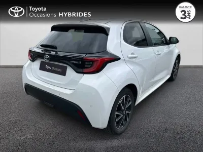 TOYOTA Yaris 116h Design 5p MY22 occasion 2022 - Photo 2
