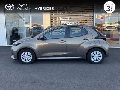 TOYOTA Yaris 116h Dynamic 5p MY22 occasion 2023 - Photo 3