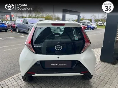 TOYOTA Aygo 1.0 VVT-i 72ch x-play x-shift 5p occasion 2018 - Photo 4