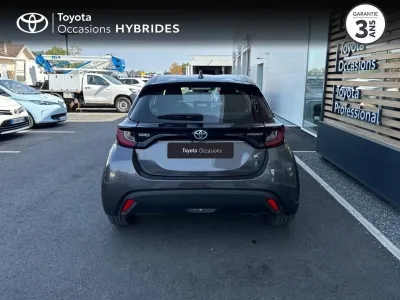 TOYOTA Yaris 116h Dynamic 5p MY22 occasion 2022 - Photo 4