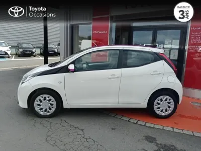 TOYOTA Aygo 1.0 VVT-i 72ch x-play x-shift 5p occasion 2020 - Photo 3