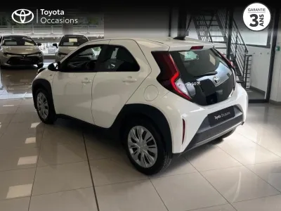 TOYOTA Aygo X 1.0 VVT-i 72ch Dynamic occasion 2022 - Photo 2
