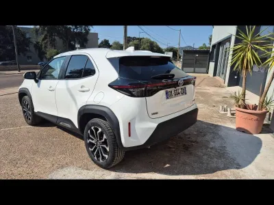 TOYOTA Yaris Cross 116h Design MY22 occasion 2022 - Photo 3