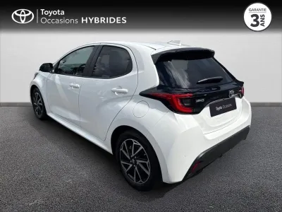 TOYOTA Yaris 116h Design 5p MY21 occasion 2022 - Photo 2