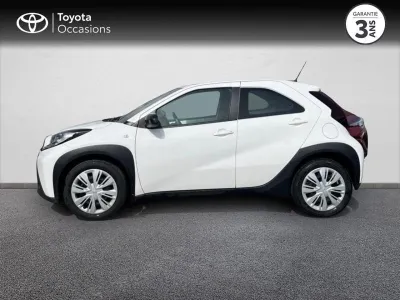 TOYOTA Aygo X 1.0 VVT-i 72ch Dynamic occasion 2022 - Photo 3