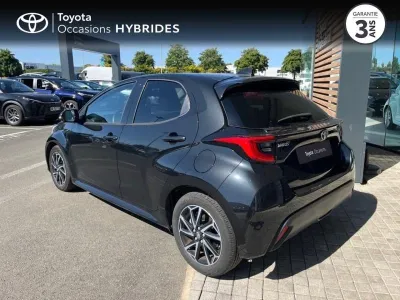TOYOTA Yaris 116h Design 5p MY22 occasion 2022 - Photo 2