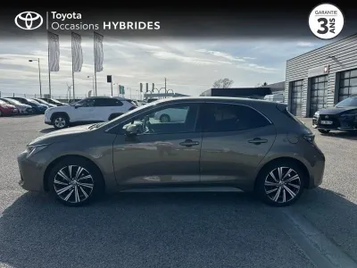 TOYOTA Corolla 122h Design MY22 occasion 2022 - Photo 3