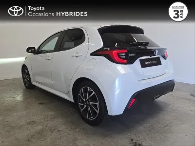 TOYOTA Yaris 116h Design 5p MY21 occasion 2022 - Photo 2