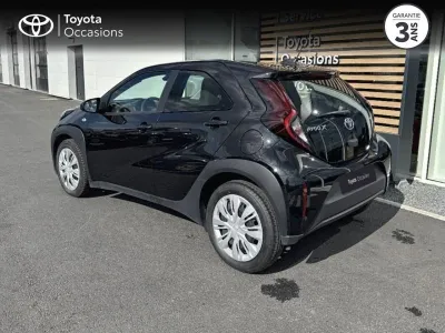 TOYOTA Aygo X 1.0 VVT-i 72ch Dynamic MY23 occasion 2022 - Photo 2