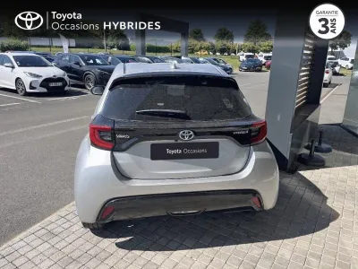 TOYOTA Yaris 116h Iconic 5p MY22 occasion 2021 - Photo 4