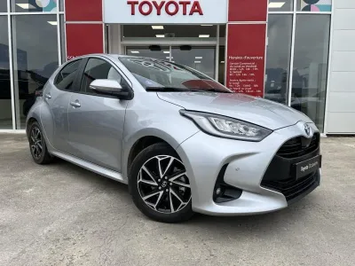 TOYOTA Yaris 116h Design 5p MY21 occasion 2022 - Photo 2