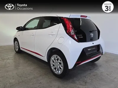 TOYOTA Aygo 1.0 VVT-i 72ch x-look x-shift 5p MY21 occasion 2021 - Photo 2