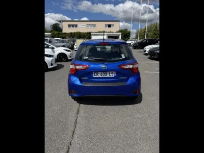 TOYOTA Yaris HSD 100h Business 5p occasion 2017 - Photo 3