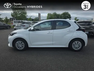 TOYOTA Yaris 116h Dynamic 5p MY21 occasion 2024 - Photo 3