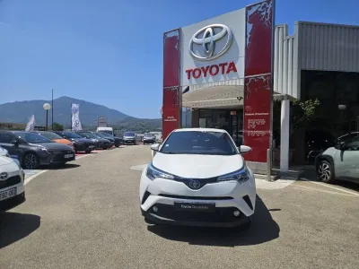 TOYOTA C-HR 122h Edition 2WD E-CVT occasion 2019 - Photo 1