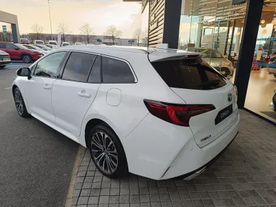 TOYOTA Corolla Touring Spt 1.8 140ch Design MY25 occasion 2025 - Photo 3