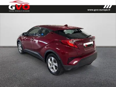 TOYOTA C-HR 122h Dynamic 2WD E-CVT RC18 occasion 2018 - Photo 2