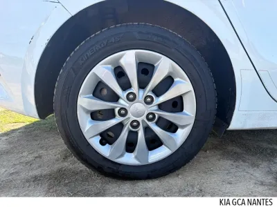 KIA Ceed 1.0 T-GDI 100ch Motion occasion 2022 - Photo 4