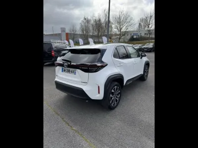 TOYOTA Yaris Cross 116h Design MY22 occasion 2023 - Photo 4