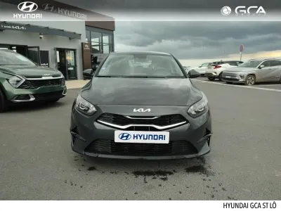 KIA Ceed 1.5 T-GDI 160ch Active occasion 2023 - Photo 2