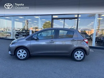 TOYOTA Yaris 110 VVT-i France Connect 5p RC19 occasion 2020 - Photo 3