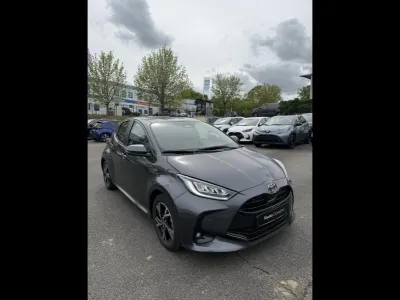 TOYOTA Yaris 116h Design 5p MY25 occasion 2025 - Photo 2
