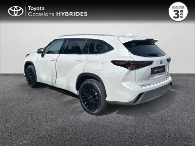 TOYOTA Highlander 2.5 Hybrid 248ch Lounge AWD-I MY24 occasion 2024 - Photo 2