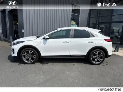 KIA XCeed 1.6 GDi 105ch + Plug-In 60.5ch Black & White Edition DCT6 MY22 occasion 2022 - Photo 2