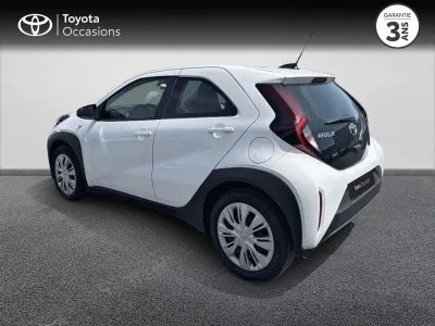 TOYOTA Aygo X 1.0 VVT-i 72ch Dynamic MY23 occasion 2024 - Photo 2