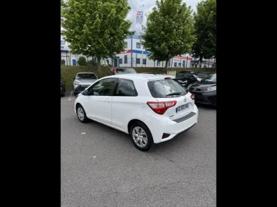 TOYOTA Yaris 69 VVT-i France 5p occasion 2018 - Photo 2