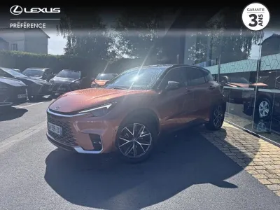 LEXUS LBX 1.5 136ch Cool 2WD occasion 2024 - Photo 1