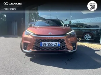 LEXUS LBX 1.5 136ch Cool 2WD occasion 2024 - Photo 3