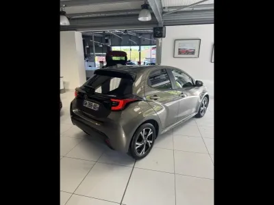 TOYOTA Yaris 116h Design 5p MC24 occasion 2024 - Photo 4