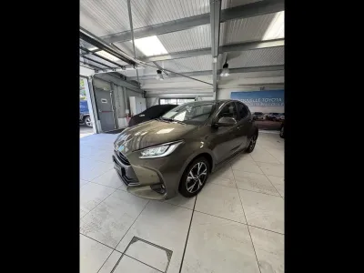 TOYOTA Yaris 116h Design 5p MC24 occasion 2024 - Photo 1
