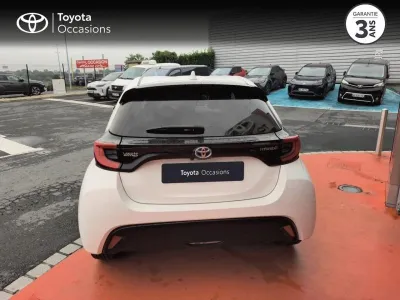 TOYOTA Yaris 116h Design 5p MY22 occasion 2023 - Photo 4